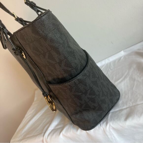 MICHAEL KORS Signature Black Jet Set Pocket Shoulder Bag Tote - Picture 6 of 11